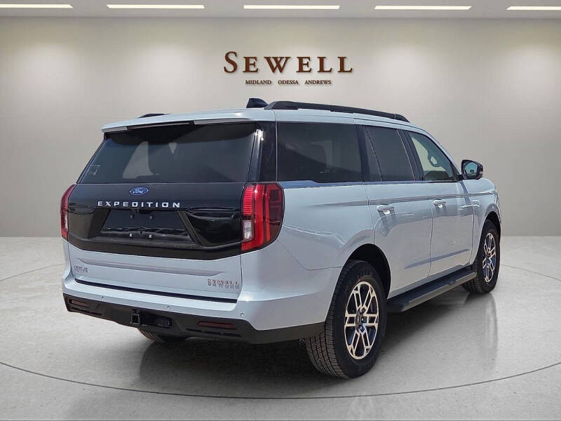 2026 Ford Expedition Active