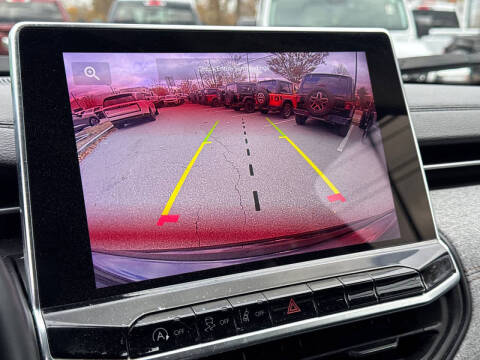 2022 Jeep Compass Latitude Lux