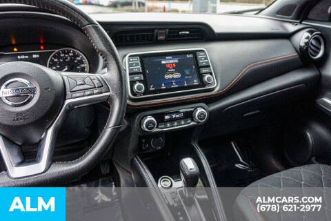 2020 Nissan Kicks SR