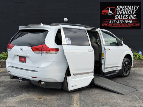 2013 Toyota Sienna XLE Mobility 7-Passenger