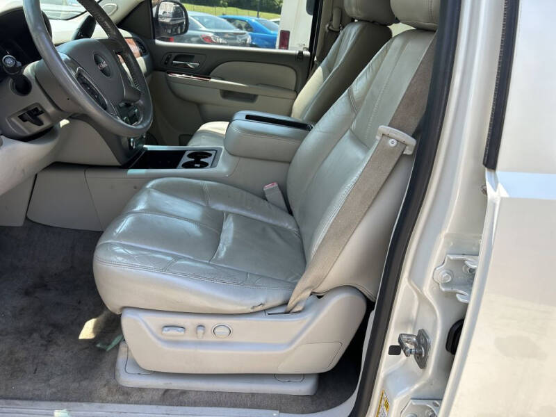 2012 GMC Yukon XL SLT