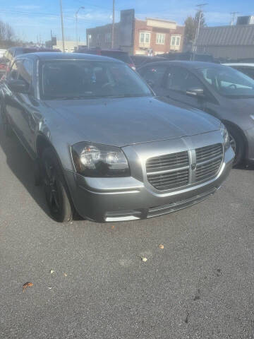 2005 Dodge Magnum for sale at C'S Auto Sales in Lebanon PA