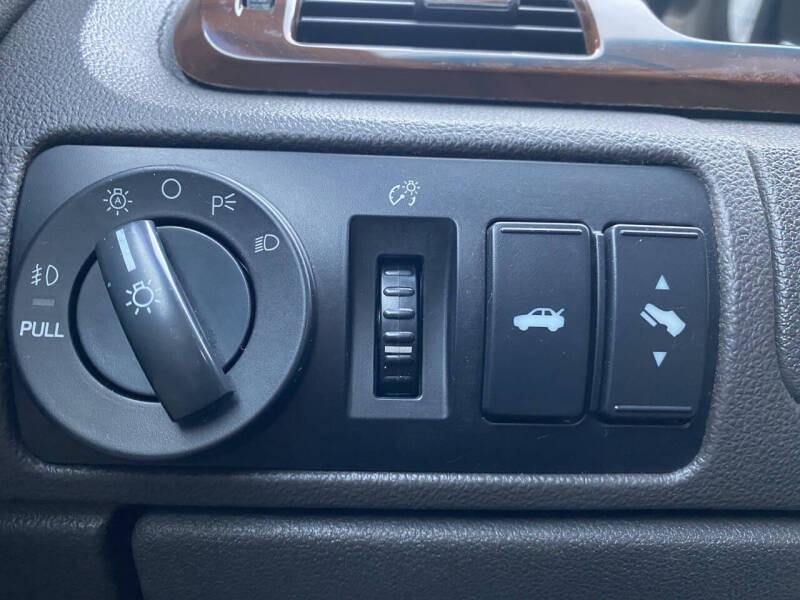 2008 Ford Taurus SEL