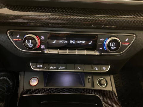 2022 Audi SQ5 3.0T quattro Premium Plus