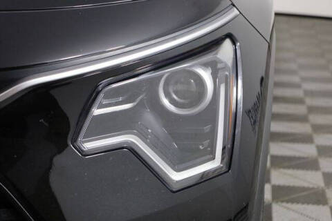 2023 Kia Niro EX