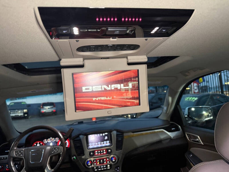 2016 GMC Yukon Denali