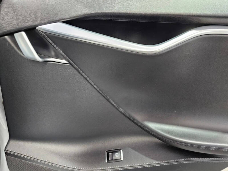2014 Tesla Model S 85