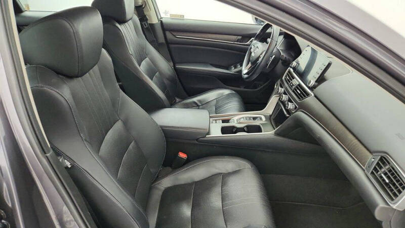 2018 Honda Accord EX-L w/Navi