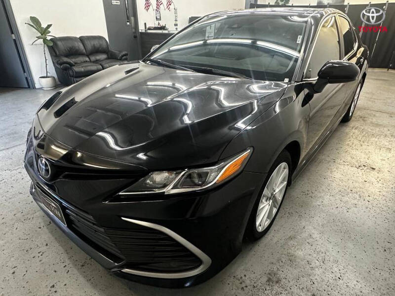 2022 Toyota Camry LE