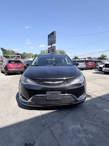 2019 Chrysler Pacifica Touring L