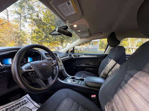 2019 Ford Fusion Hybrid SE