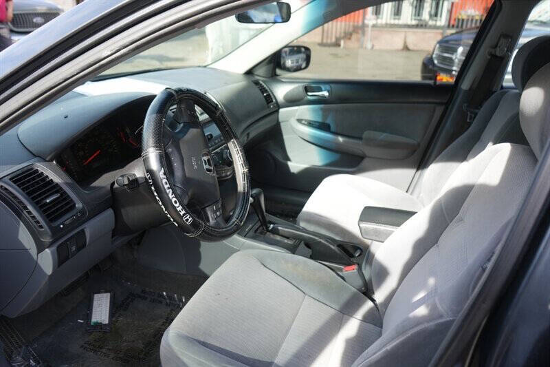 2005 Honda Accord LX V-6