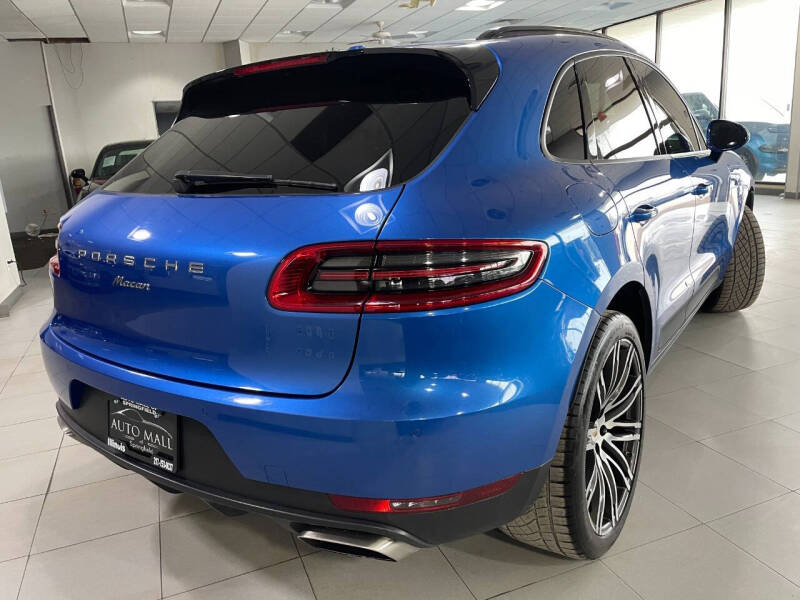 2017 Porsche Macan