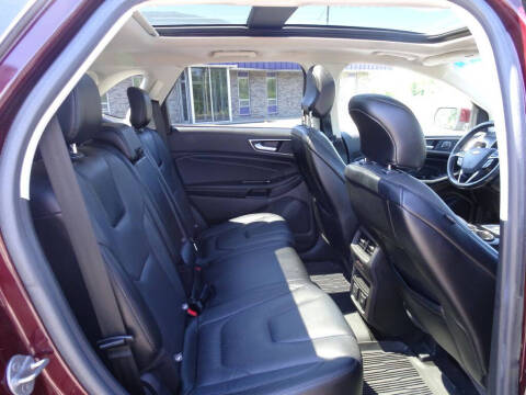 2017 Ford Edge Titanium