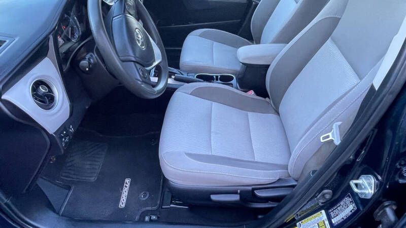 2019 Toyota Corolla LE