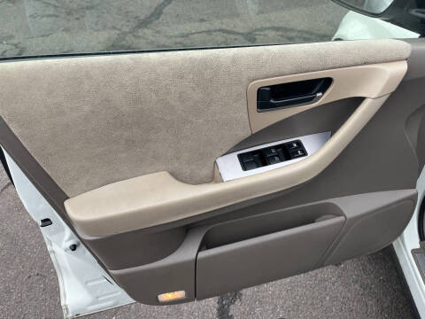 2004 Nissan Murano SL
