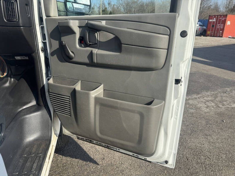 2011 GMC Savana 3500