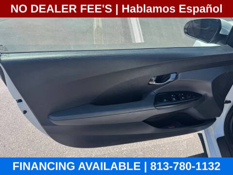 2019 Hyundai Veloster 2.0L Premium