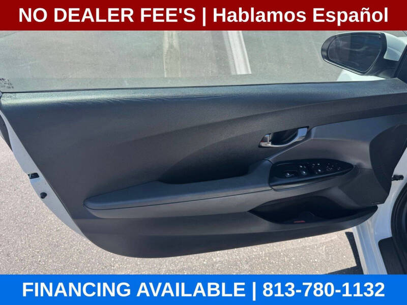 2019 Hyundai Veloster 2.0L Premium