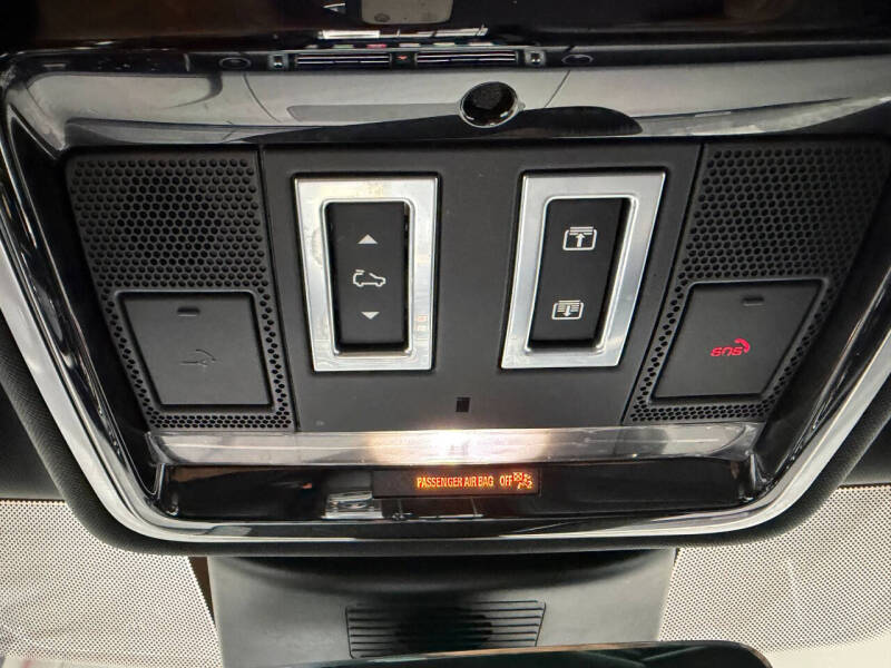 2020 Land Rover Range Rover P525 HSE