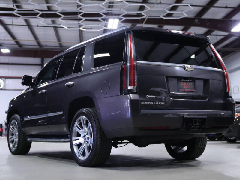 2017 Cadillac Escalade Luxury