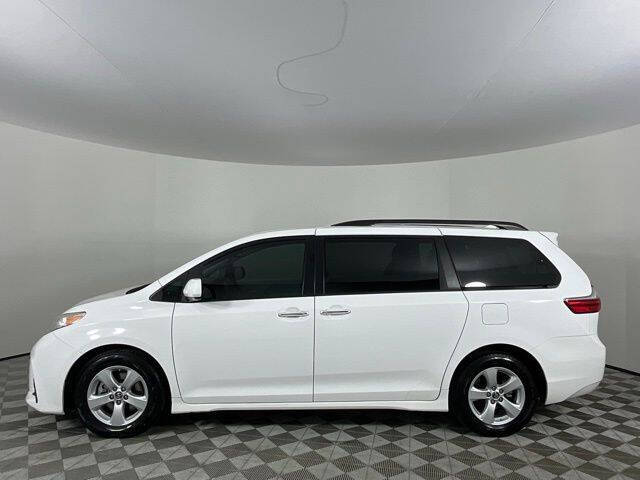 2020 Toyota Sienna