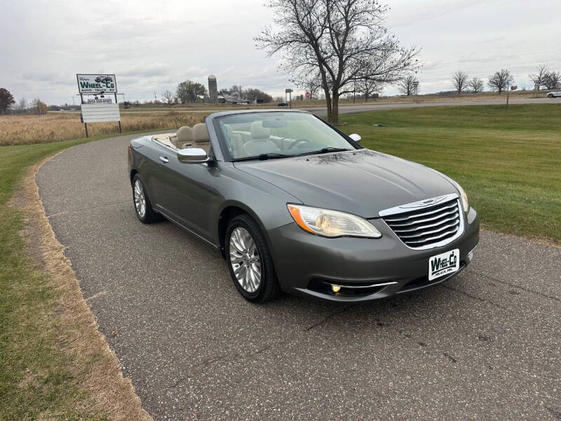 2011 Chrysler 200 Limited