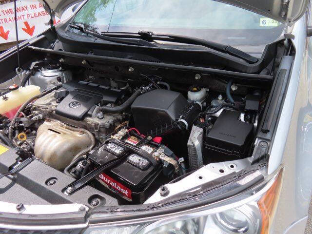 2014 Toyota RAV4 LE