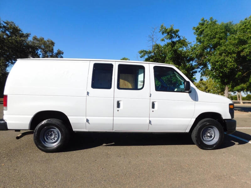 2008 Ford E-Series E-150
