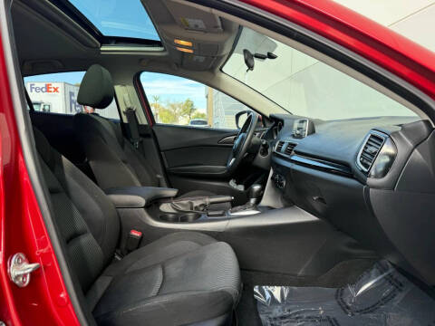 2014 Mazda MAZDA3 i Touring