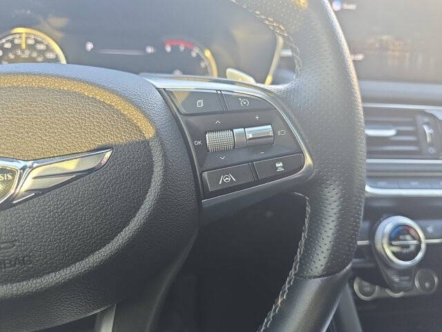 2022 Genesis G70