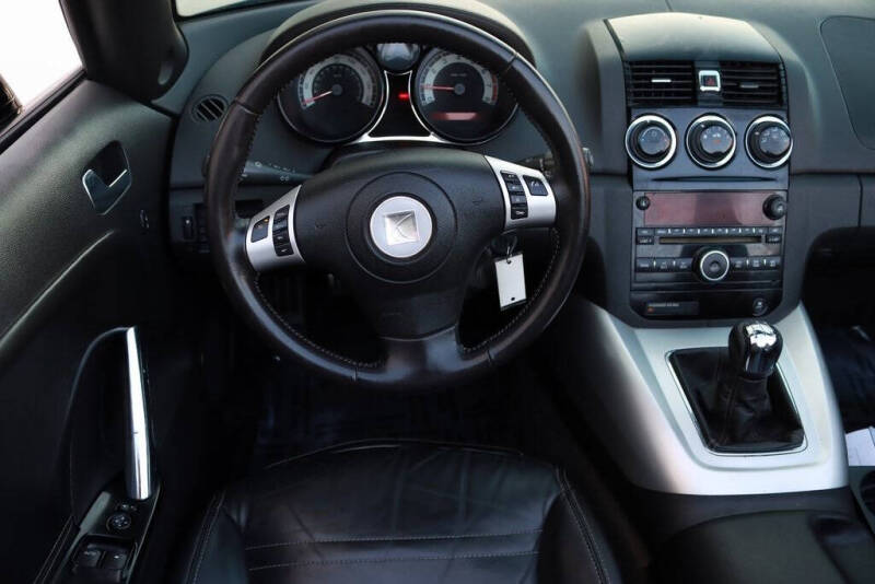 2009 Saturn SKY Red Line