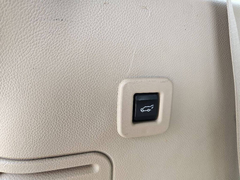 2017 Lincoln Navigator Select