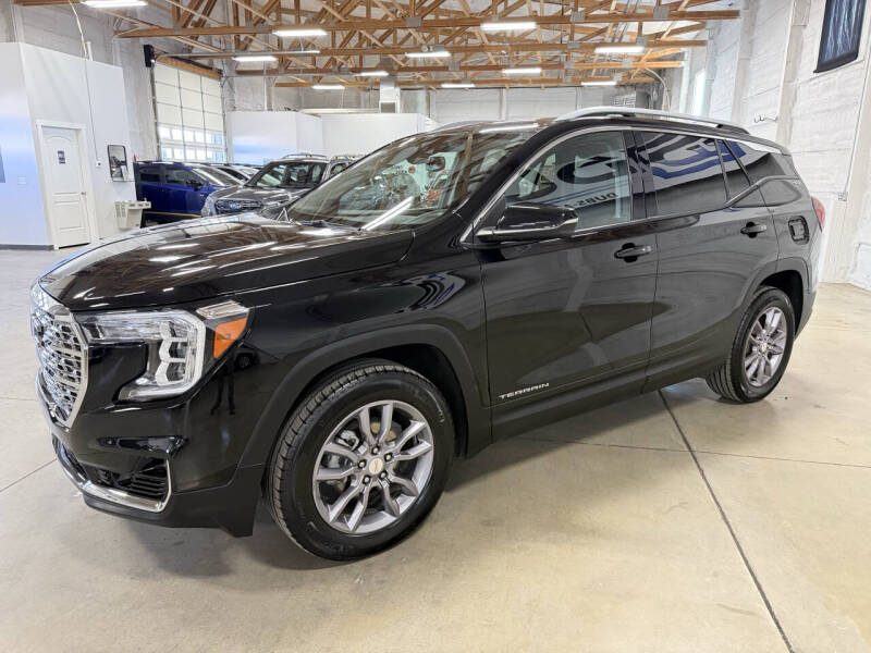 2023 GMC Terrain SLT