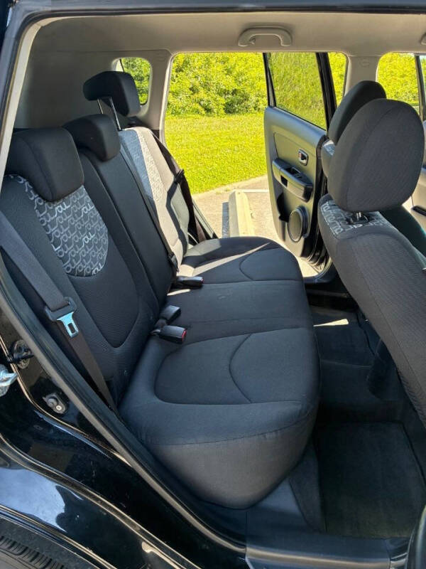 2010 Kia Soul +