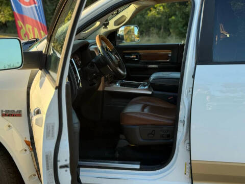 2016 RAM 1500 Laramie Longhorn