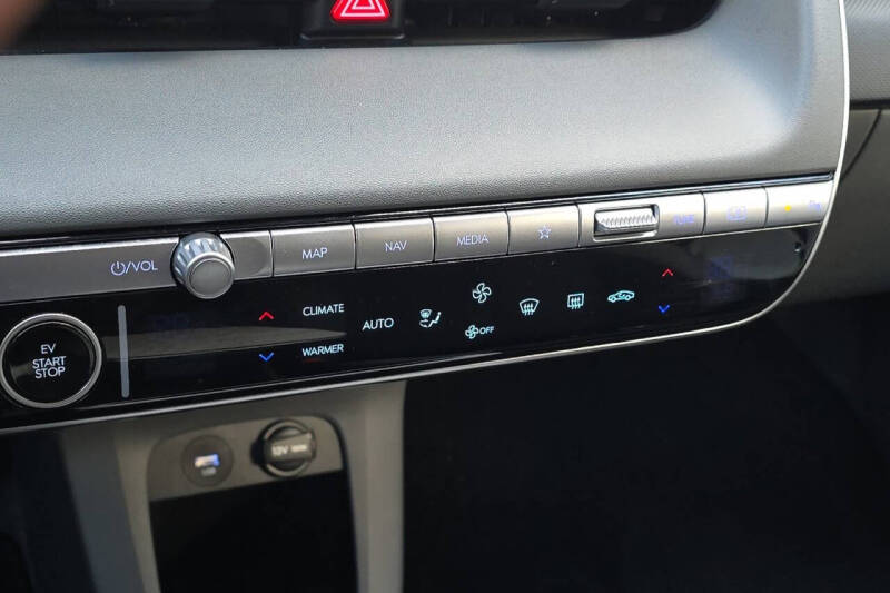 2023 Hyundai Ioniq 5 SE