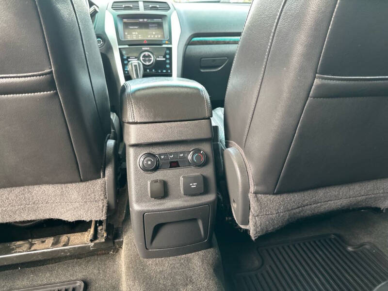 2011 Ford Explorer Limited