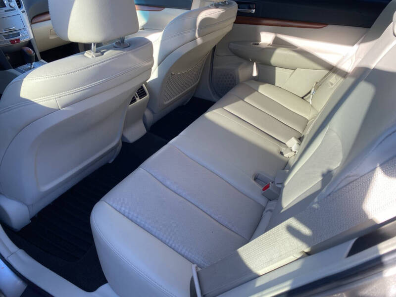 2014 Subaru Outback 2.5i Limited