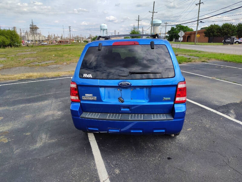 2011 Ford Escape XLT