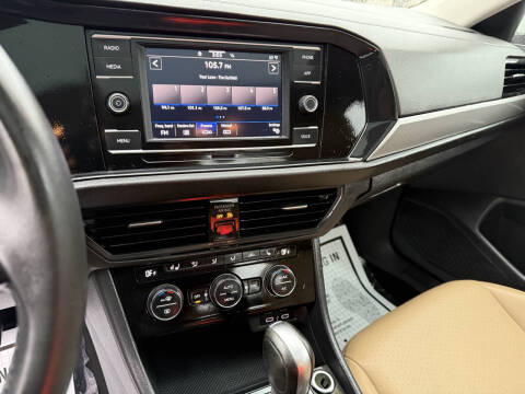 2020 Volkswagen Jetta R-Line