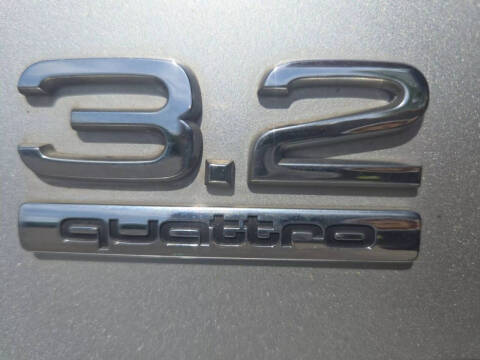2012 Audi Q5 3.2 quattro Premium Plus