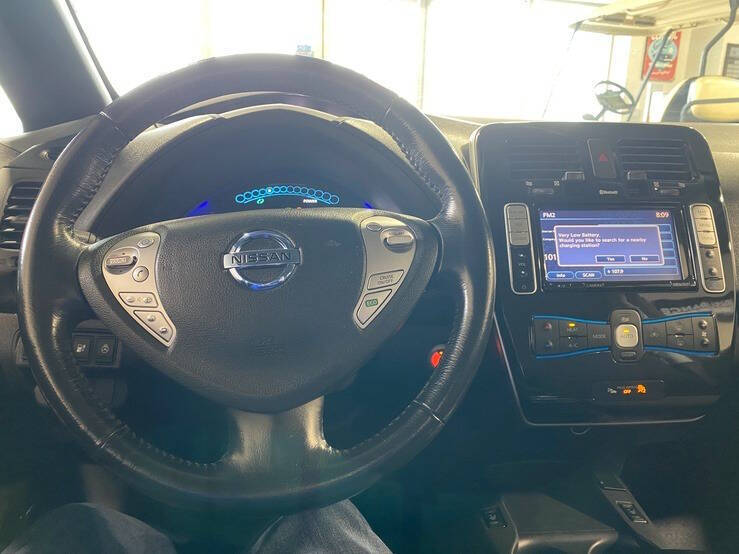 2013 Nissan LEAF SV