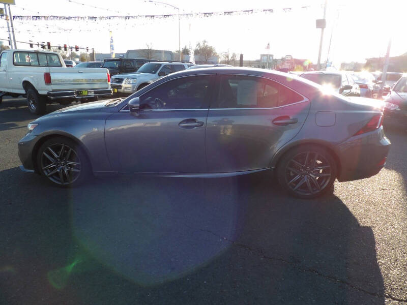 2015 Lexus IS 250