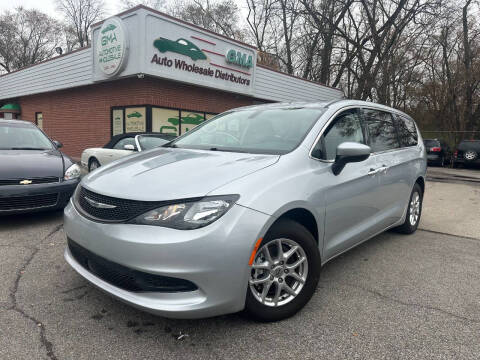 2022 Chrysler Voyager LX