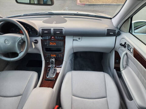 2001 Mercedes-Benz C-Class C 320