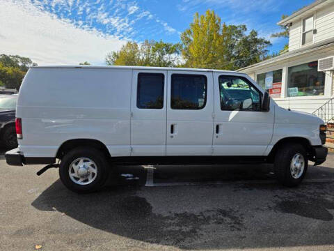 2011 Ford E-Series E-250