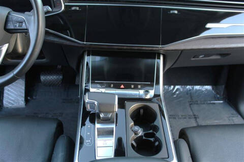 2020 Audi Q8 quattro Prestige 55 TFSI