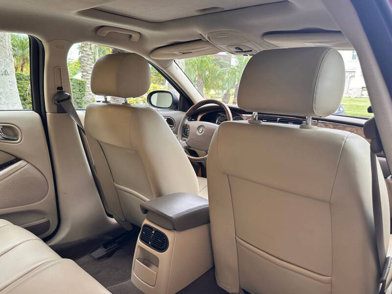 2005 Jaguar S-Type 4.2