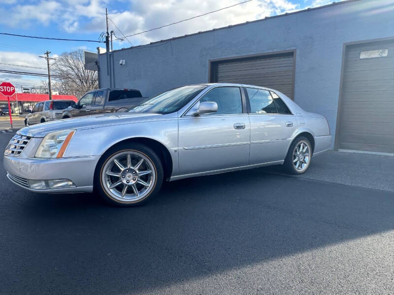 2010 Cadillac DTS Luxury Collection